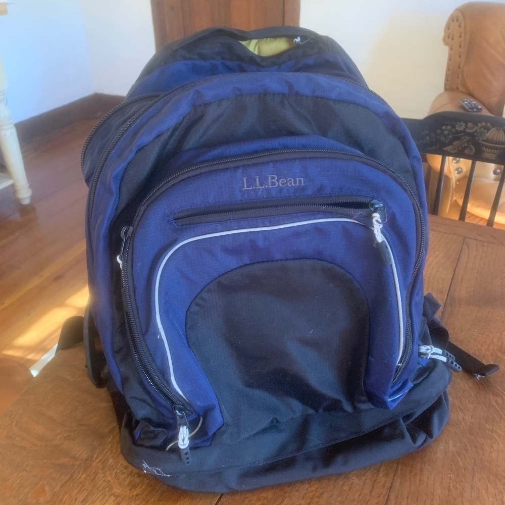 LL Bean Super Deluxe Book pack